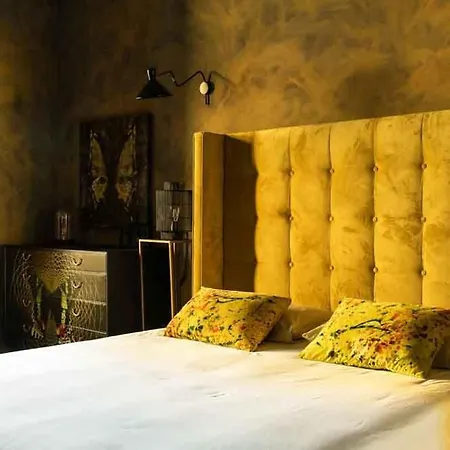 Castelli - By Lovecomo