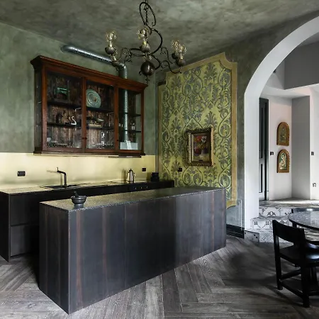 Semesterbostad Castelli - By Lovecomo Menaggio